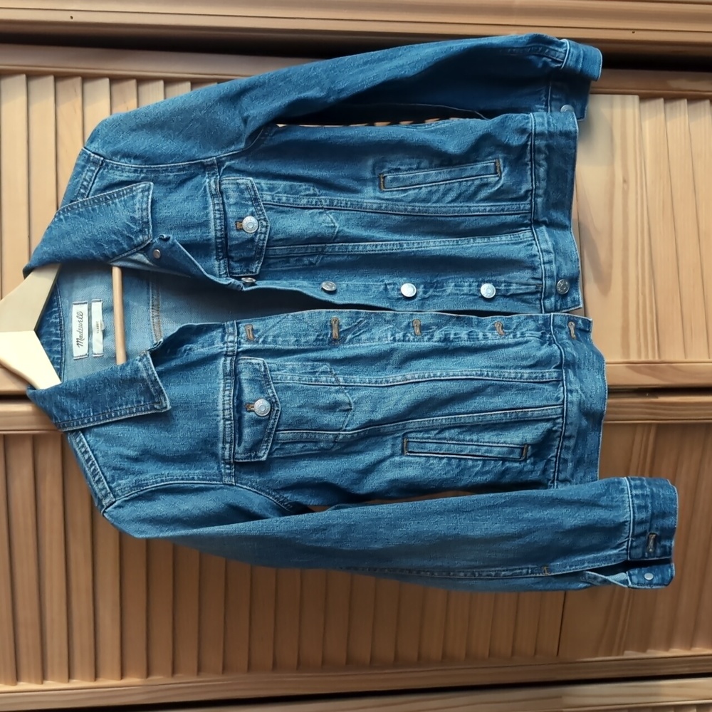 Madewell - The Jean Jacket - M